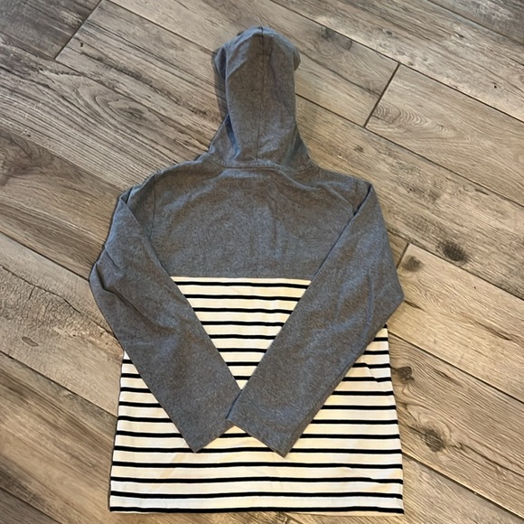 EUC bundle of 2 The Children’s Place long sleeve shirts, sz 7/8 - Picture 4 of 8